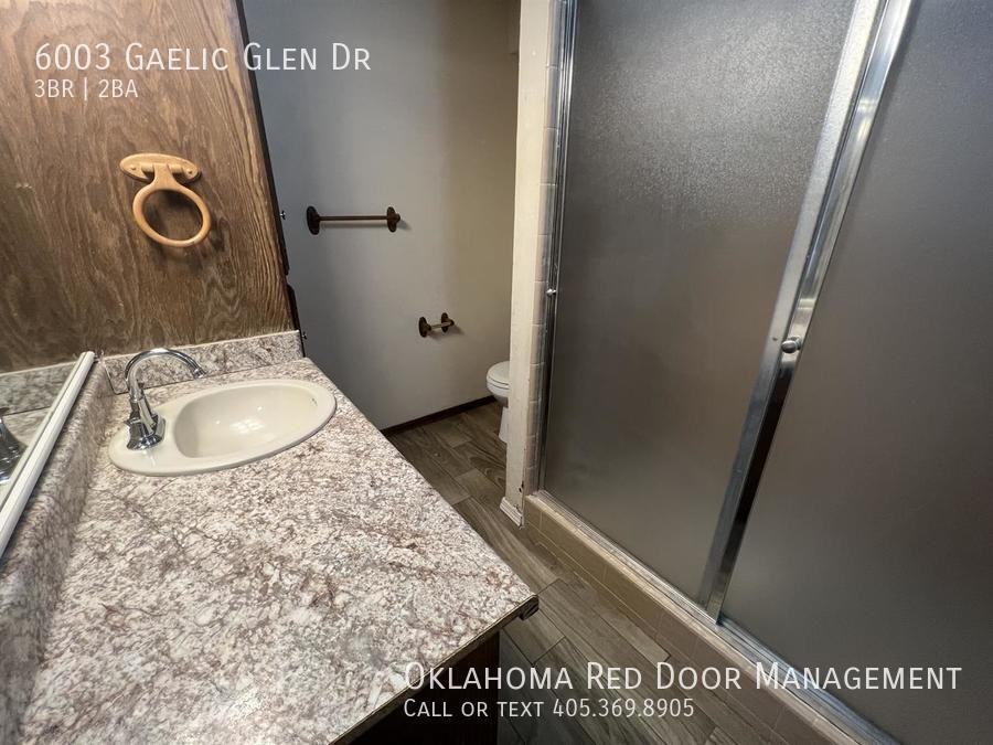 6003 Gaelic Glen Dr - Photo 4 of 25