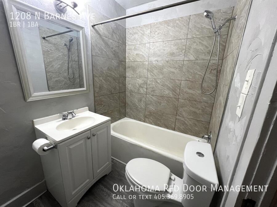 1208 N Barnes Ave - Photo 6 of 13