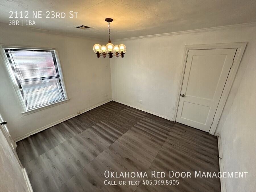 2112 Ne 23rd St - Photo 5 of 22