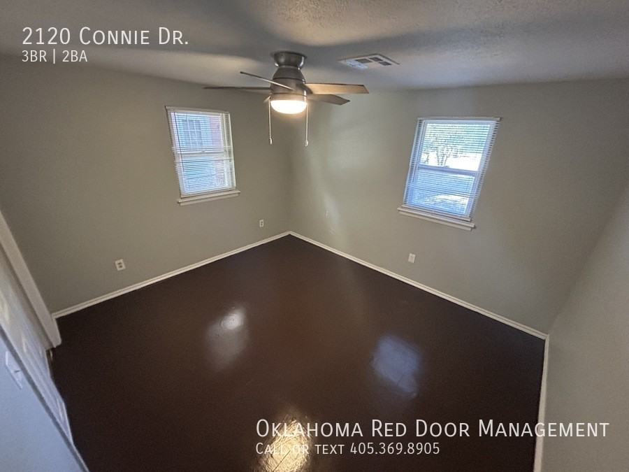 2120 Connie Dr - Photo 3 of 8