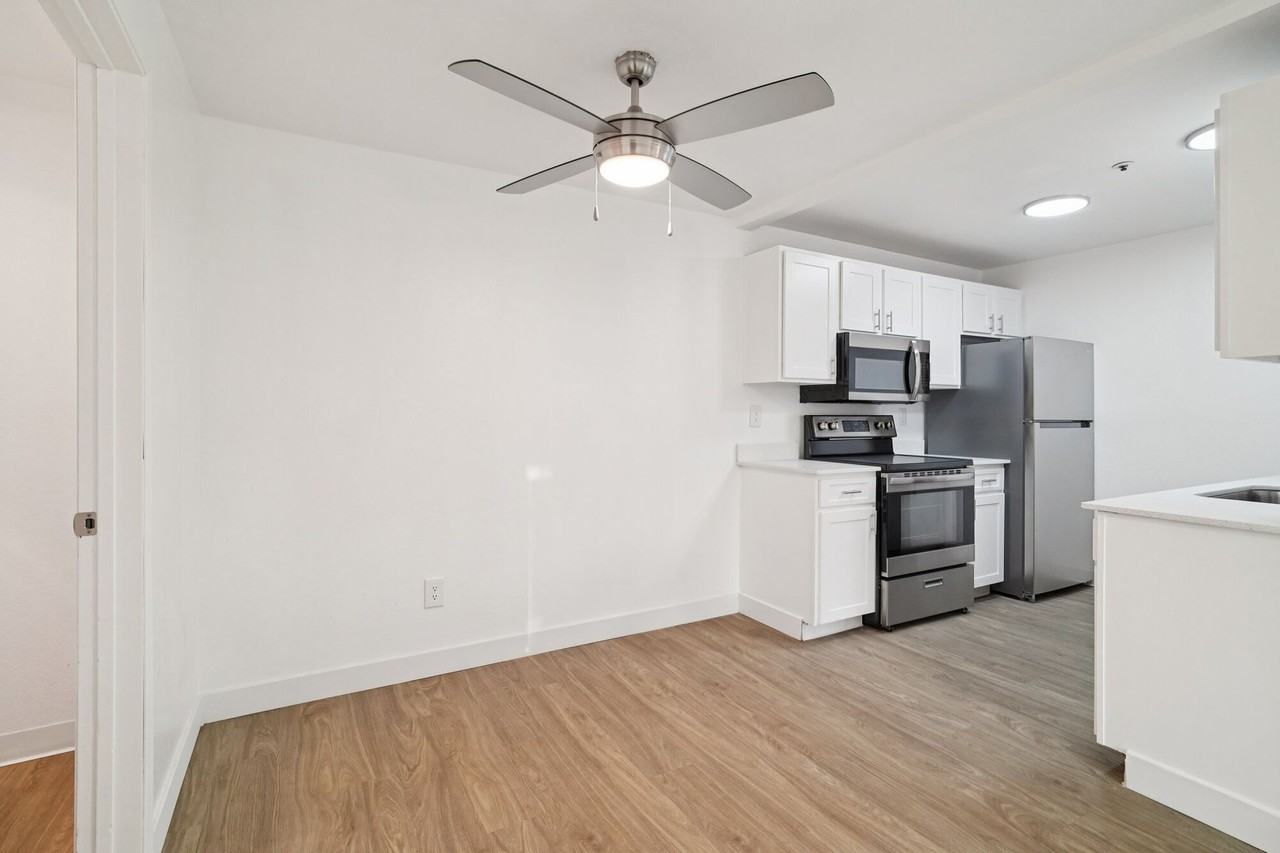 Plum Tree Park - Photo 6 of 27