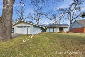 featured image of 1925 E 52nd St