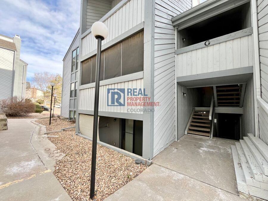 14076 E Stanford Cir #G6 - Photo 2 of 17