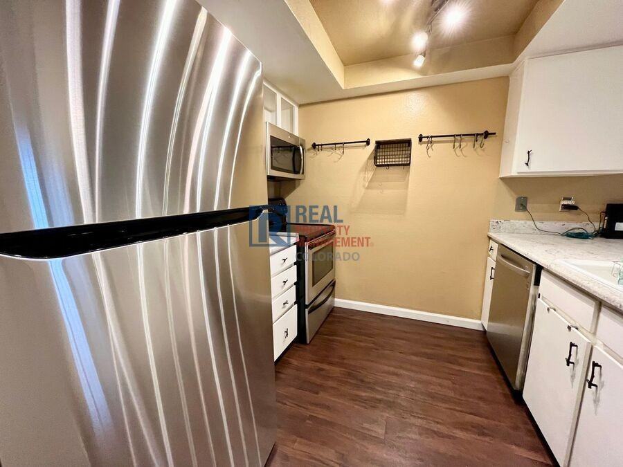 14076 E Stanford Cir #G6 - Photo 4 of 17