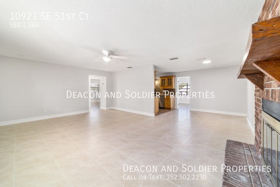 10921 Se 51st Ct - Photo 7 of 42