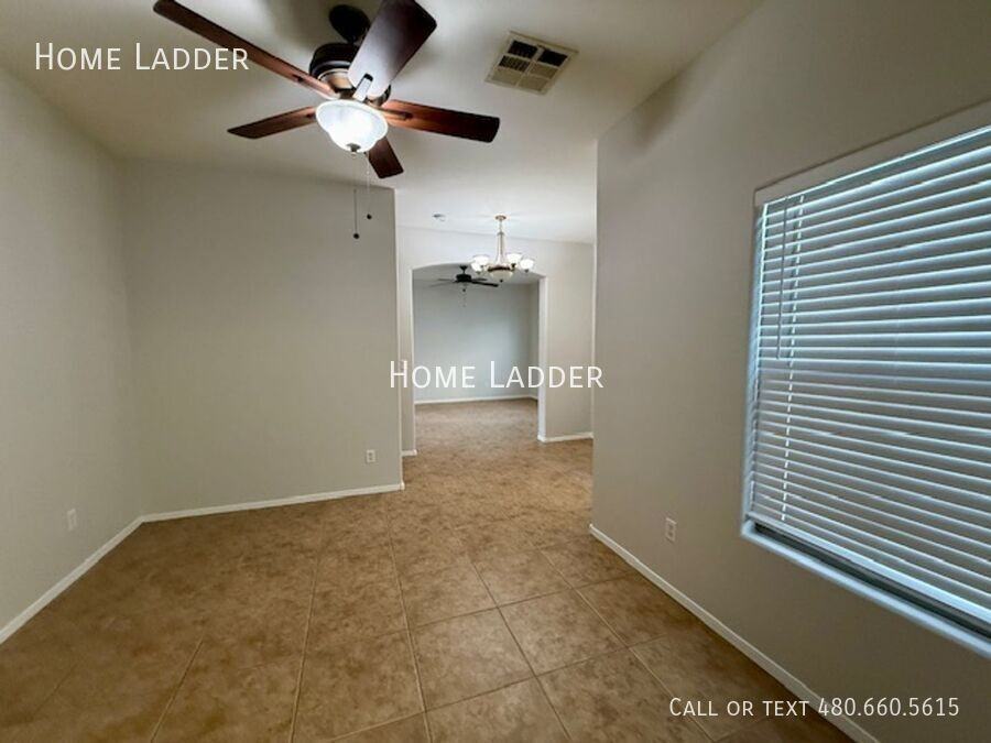 17760 W Woodrow Ln - Photo 5 of 23