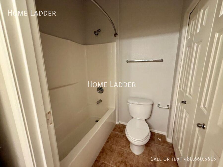 17760 W Woodrow Ln - Photo 7 of 23