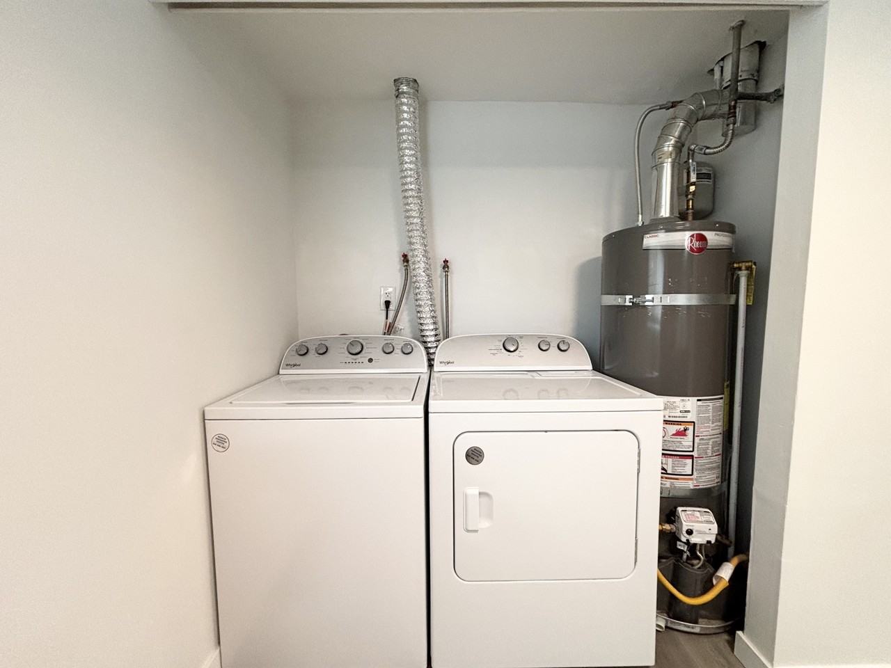 *1401 - 1403 S 300 E, SLC, UT 84115 - Photo 7 of 17