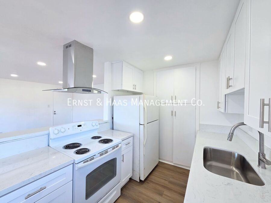 4300 E 5th St #03 - Photo 6 of 16