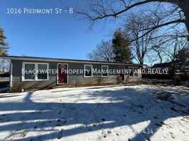 featured image of 1016 Piedmont St #B