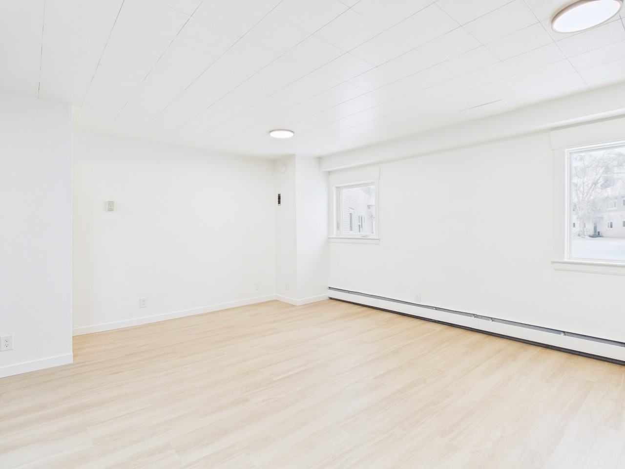 925 Gilmore Street* - Photo 3 of 9