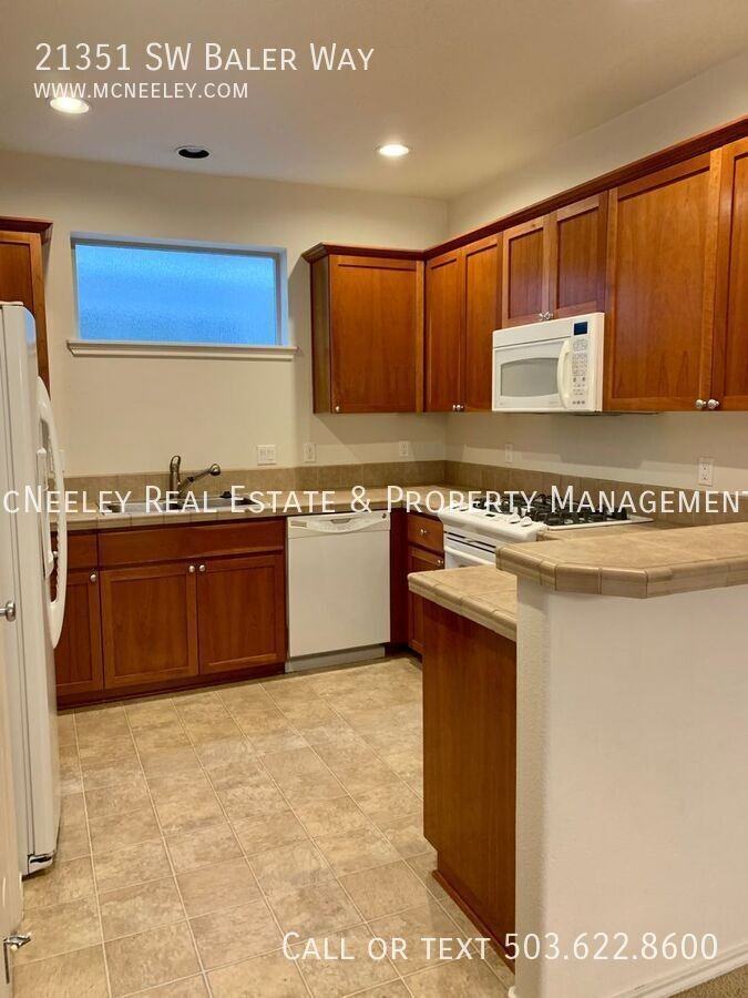 21351 Sw Baler Way - Photo 4 of 14