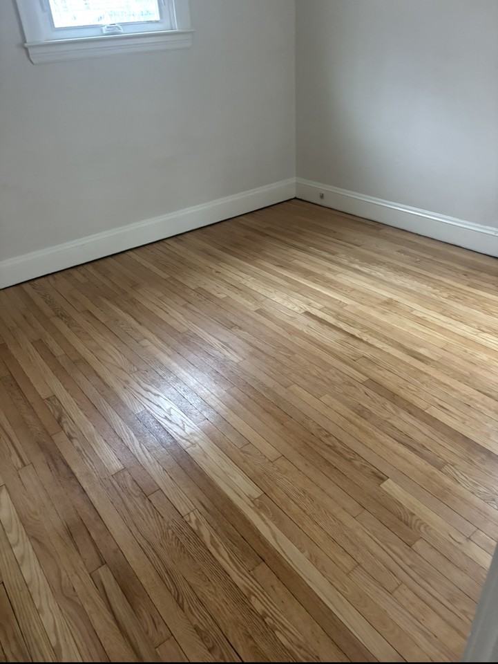 14728 Bayes Ave - Photo 3 of 7