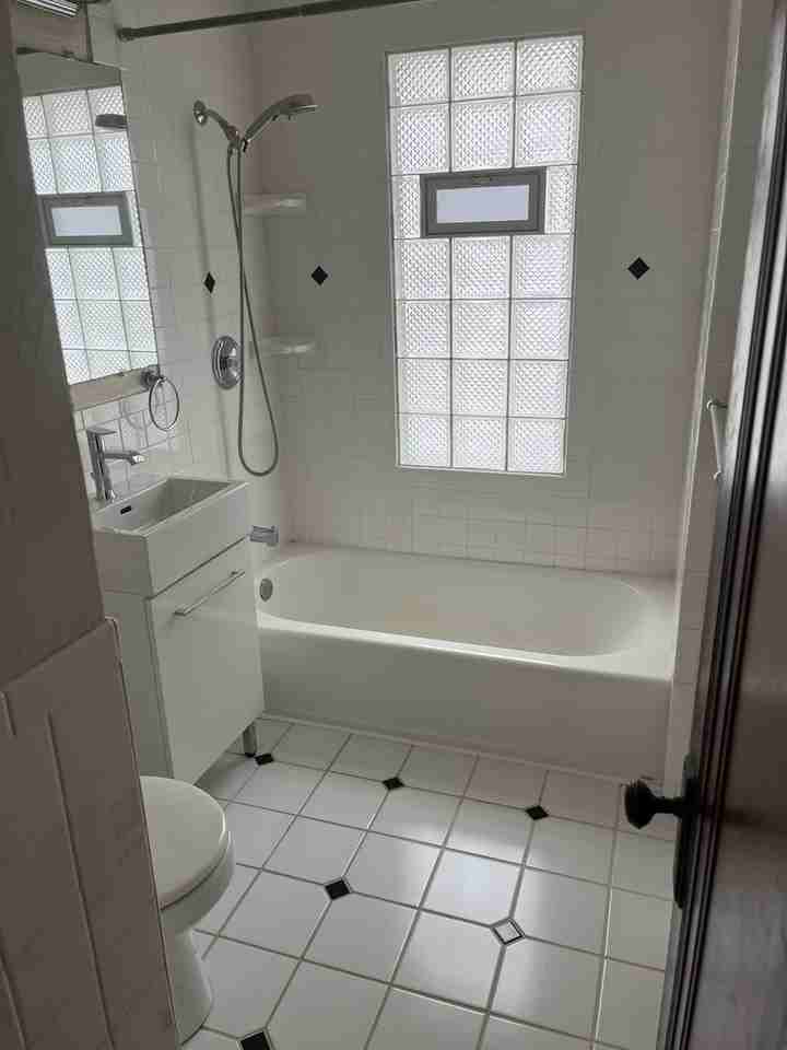 14728 Bayes Ave - Photo 4 of 7