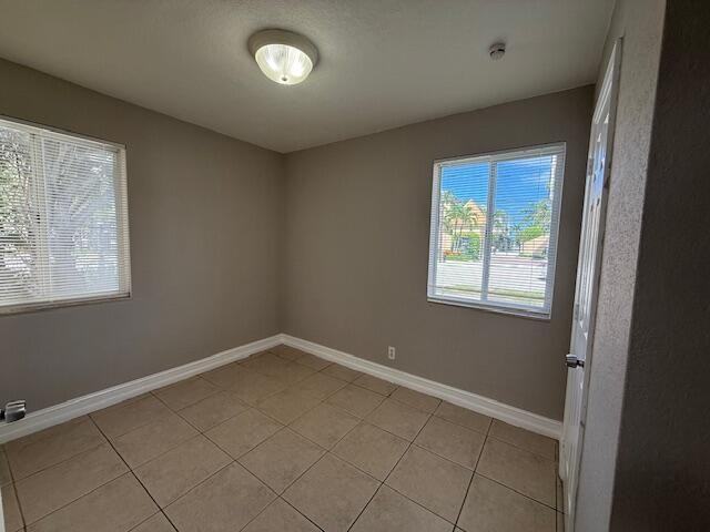 400 Metcalf Court West Palm Beach, FL 33407 (New) - Photo 3 of 19