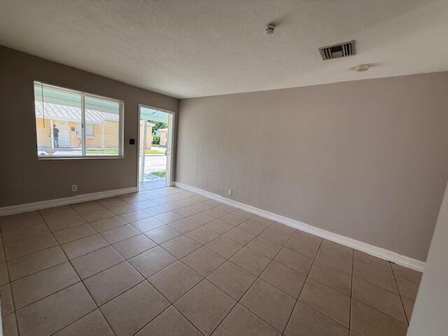 400 Metcalf Court West Palm Beach, FL 33407 (New) - Photo 6 of 19