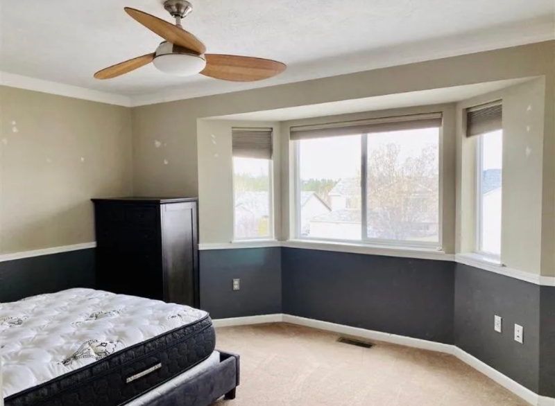 4928 E 14th Ave - Photo 5 of 9