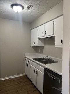 2230 Graham Avenue Southwest - Photo 3 of 11