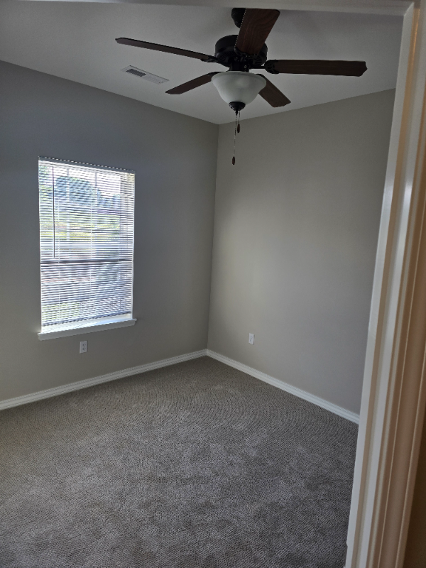 907 N Rocky Ln #910C - Photo 5 of 9