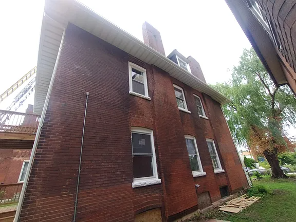 4266 Washington Avenue Street - Photo 4 of 5