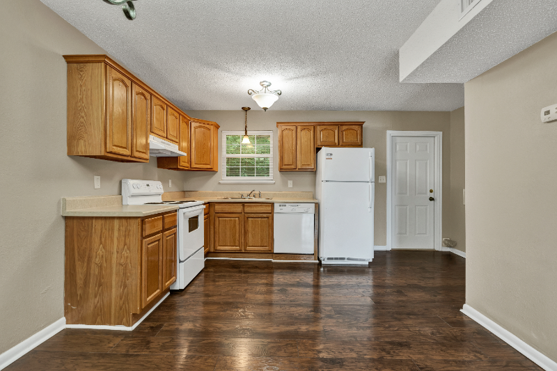 1312 Ely Rd #6 - Photo 5 of 8