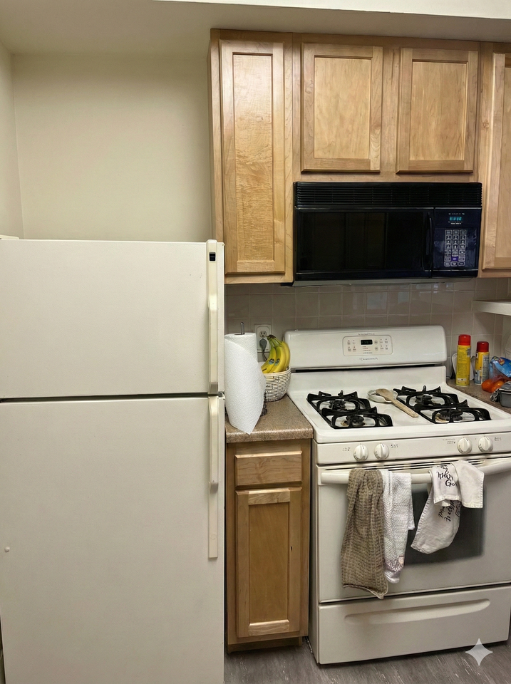 612 Howard Place - Photo 6 of 50