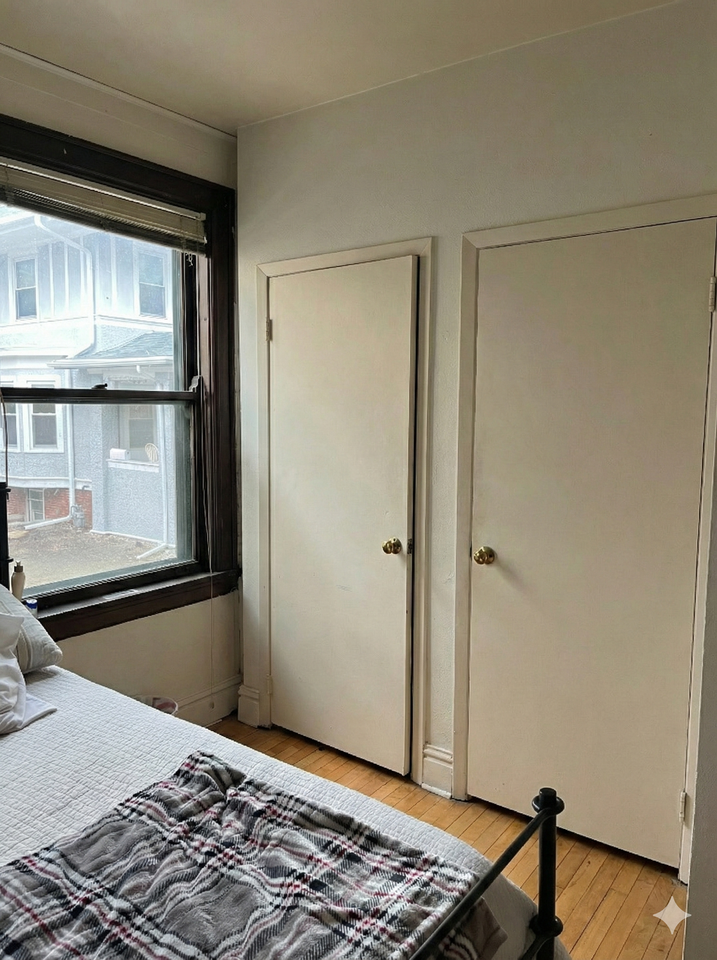 612 Howard Place - Photo 6 of 44
