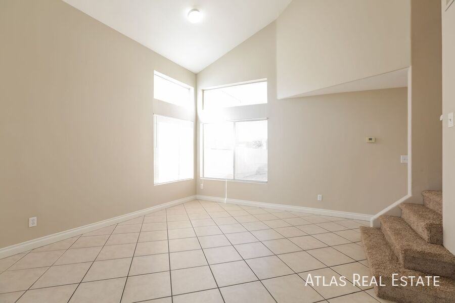 4933 Via Luis Ct - Photo 2 of 22