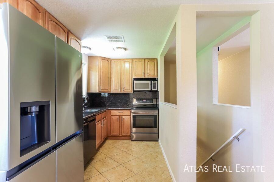 6795 Allison Street - Photo 4 of 17