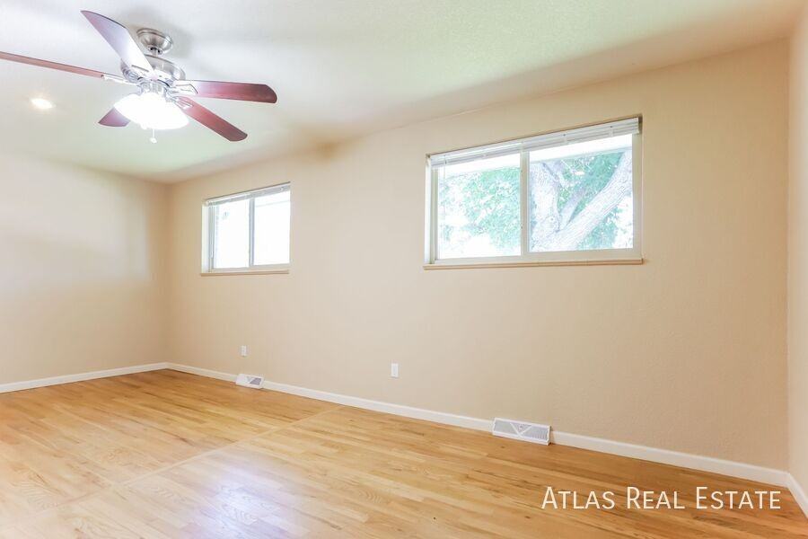 6795 Allison Street - Photo 5 of 17