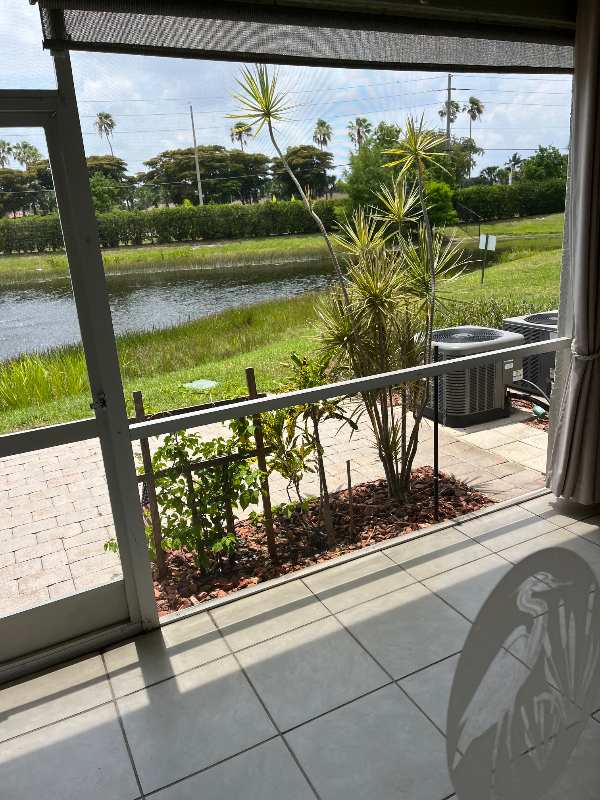 10012 Pacific Pines Ave - Photo 2 of 9