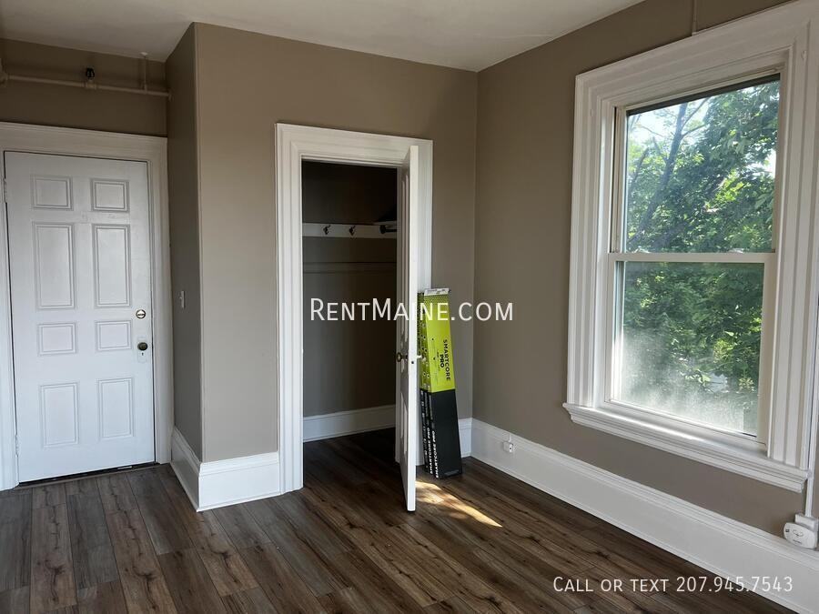 145 Union St #11 - Photo 2 of 6