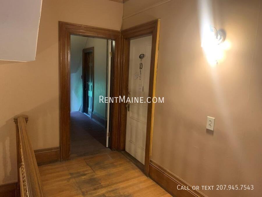 145 Union St #11 - Photo 3 of 6