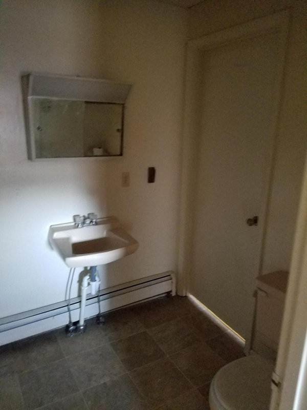 3325 N Main St #3 - Photo 3 of 6