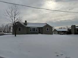 featured image of 5885 Avis Ln