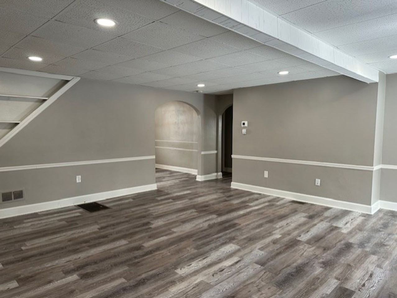 5885 Avis Ln - Photo 4 of 18