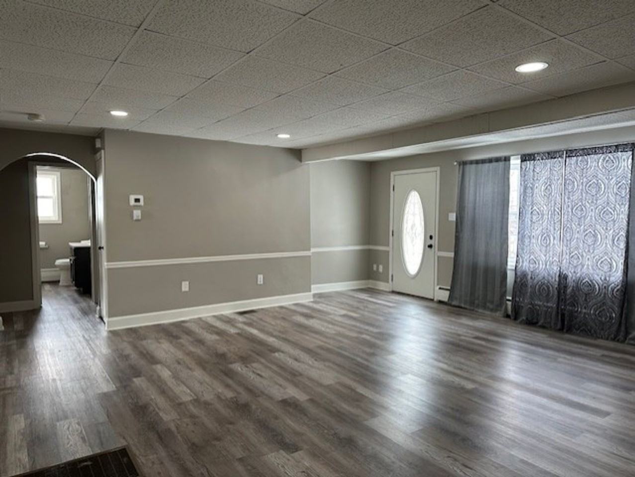 5885 Avis Ln - Photo 5 of 18