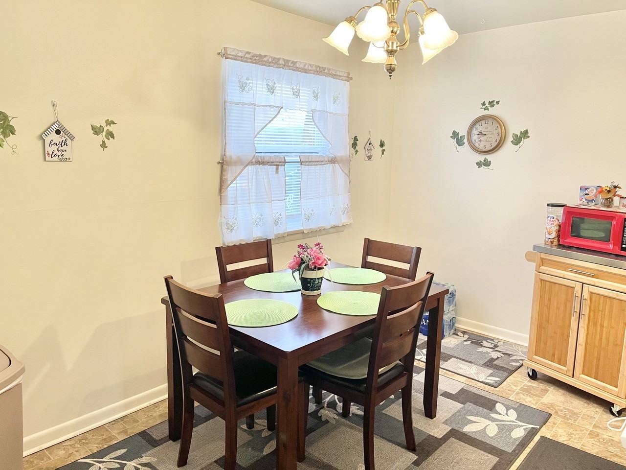 35 East Boundary Avenue - Photo 4 of 18