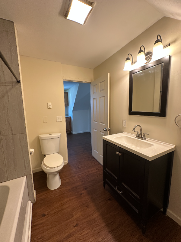 41 Lewiston Ave #3 - Photo 4 of 9