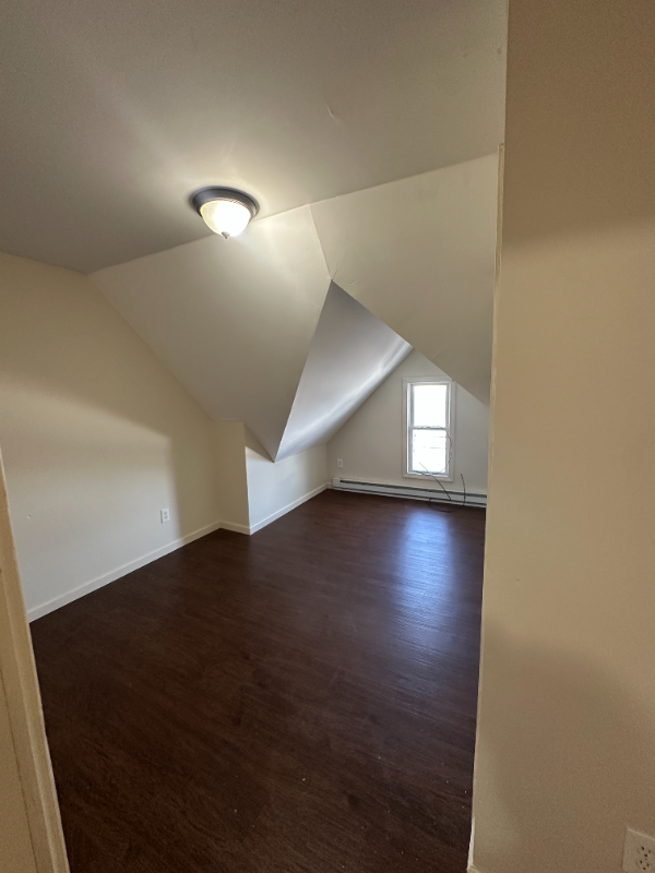 41 Lewiston Ave #3 - Photo 6 of 9