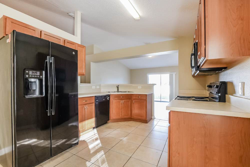 2913 Ariel Ave - Photo 3 of 9