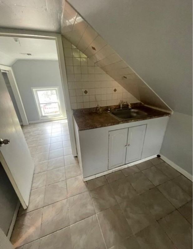 65 Highland Ave #3 - Photo 5 of 5