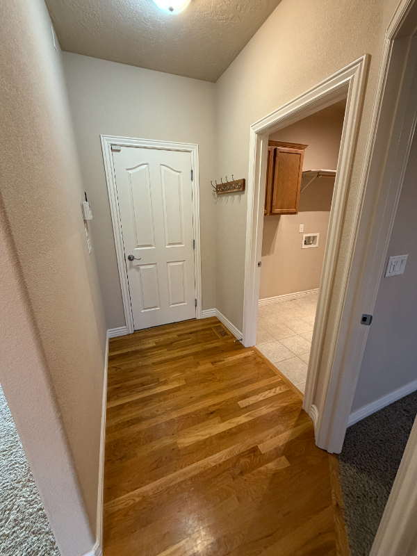 1820 Sw Silverstone Ave - Photo 7 of 25