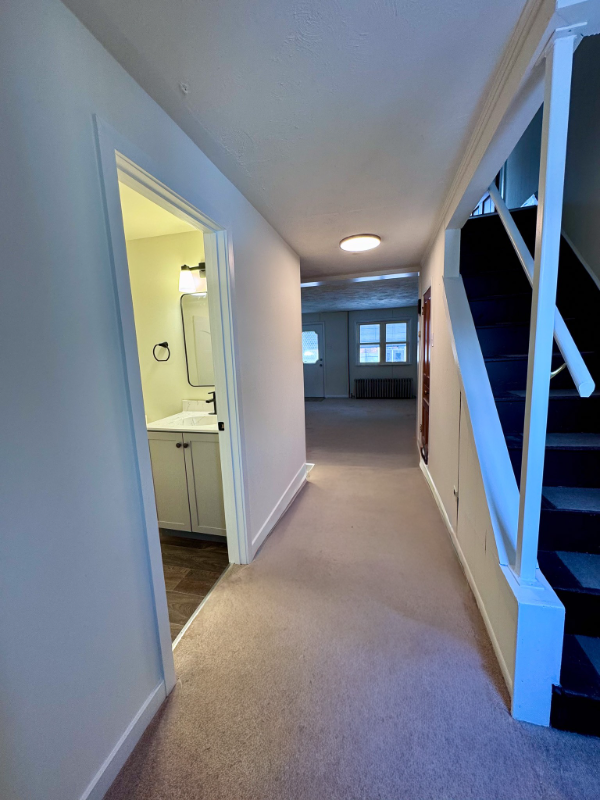 229 S Nichols St - Photo 6 of 18