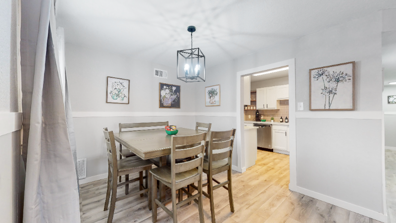 1217 Victor St - Photo 5 of 16