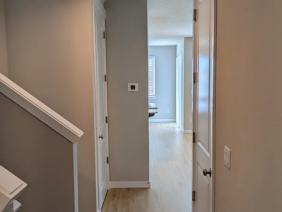 8733 S 1st St - Photo 6 of 11