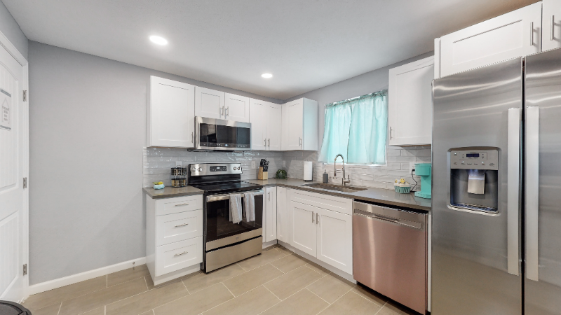 8134 Sherman St - Photo 4 of 9