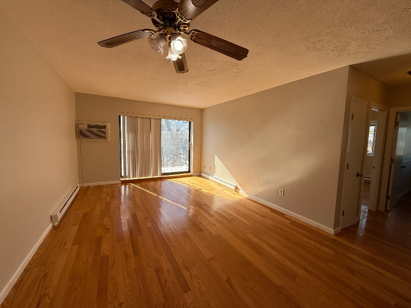 44 Maple St #101 - Photo 7 of 17