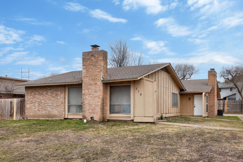 218 W William Cannon Dr #B - Photo 2 of 20