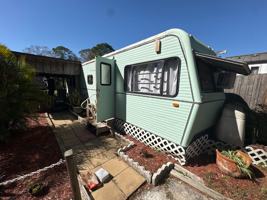 featured image of 4115 Aurora Rd #22